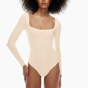 Babaton Naked Peach Contour Longsleeve Bodysuit